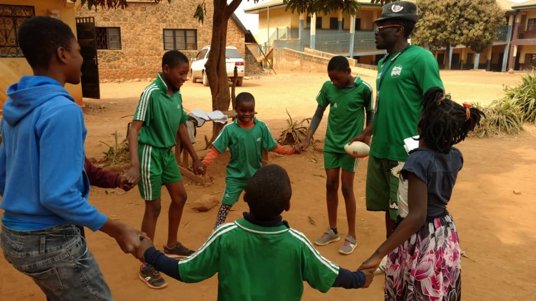 Donate medicine to underprivileged children | holike Foundation